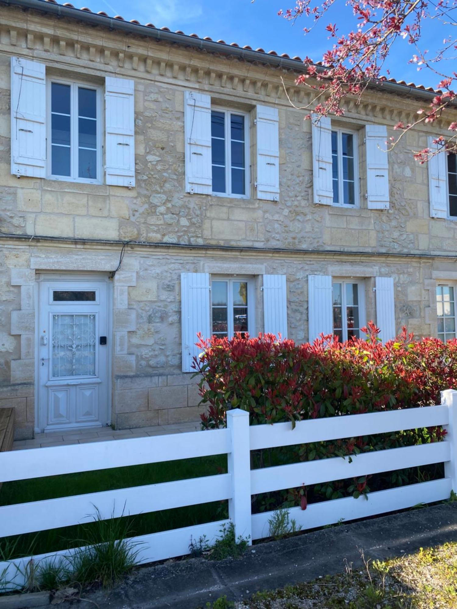 Appartement Chaleureux 6 Pers Beychac-et-Caillau Luaran gambar